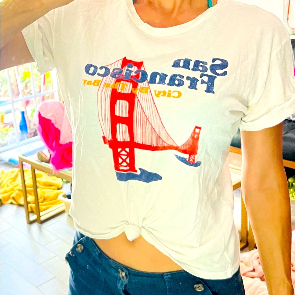 SUNDAY STEVENS BRAND SIZE XS SAN FRANCISCO T SHIRT